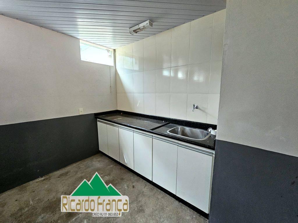  - Prédio com 2 Apartamentos Exclusivos à Venda – Varandão e Vista no Cônego, Nova Friburgo
