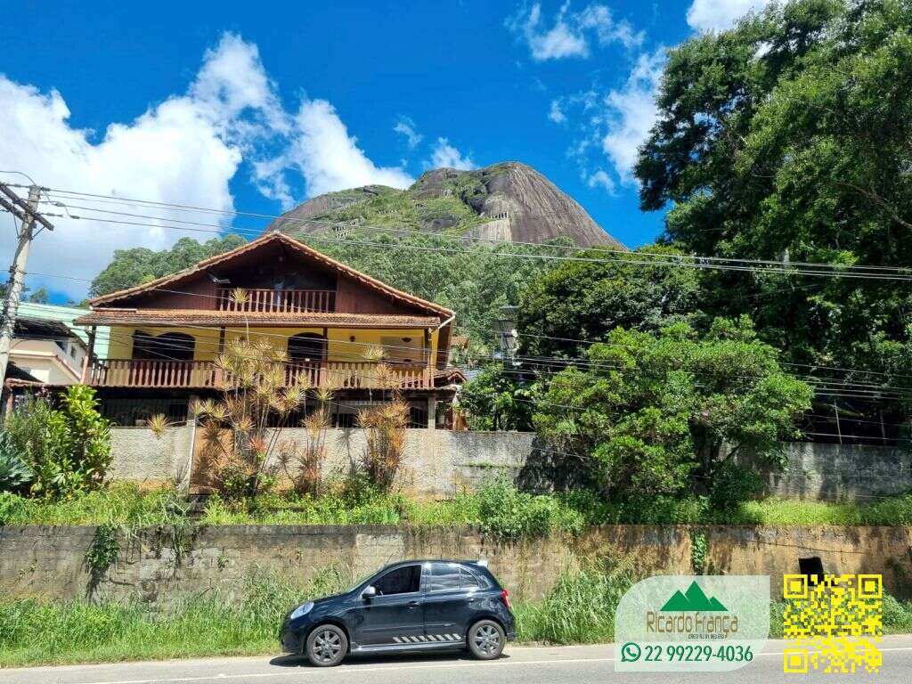 Casa à venda com 3 quartos, 120m² - Córrego DAntas,Nova Friburgo