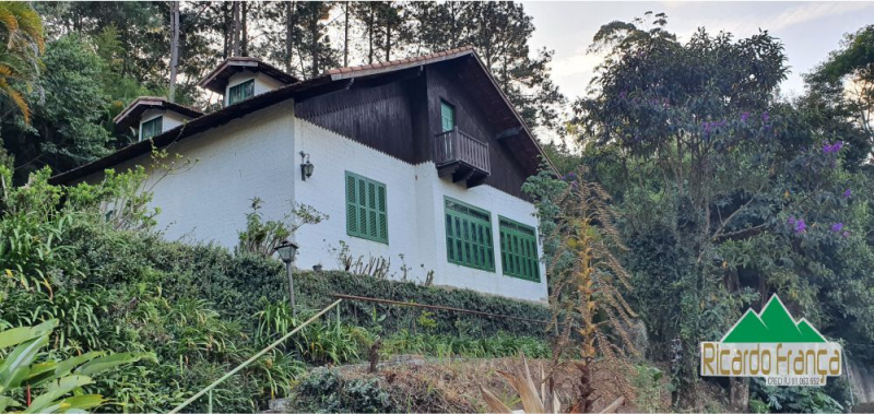 Casa à venda com 9 quartos, 264m² - Ponte da Saudade,Nova Friburgo