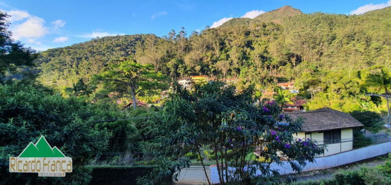  - Casa duplex com vista na Ponte da SaudadeNova Friburgo/RJ