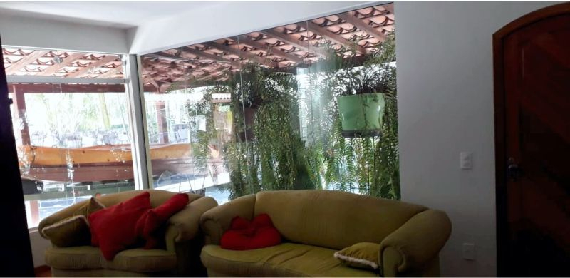  - Casa de condomínio à venda, no Cisne Branco,  em Nova Friburgo, Ponte da Saudade, com 5 quartos, 412m²