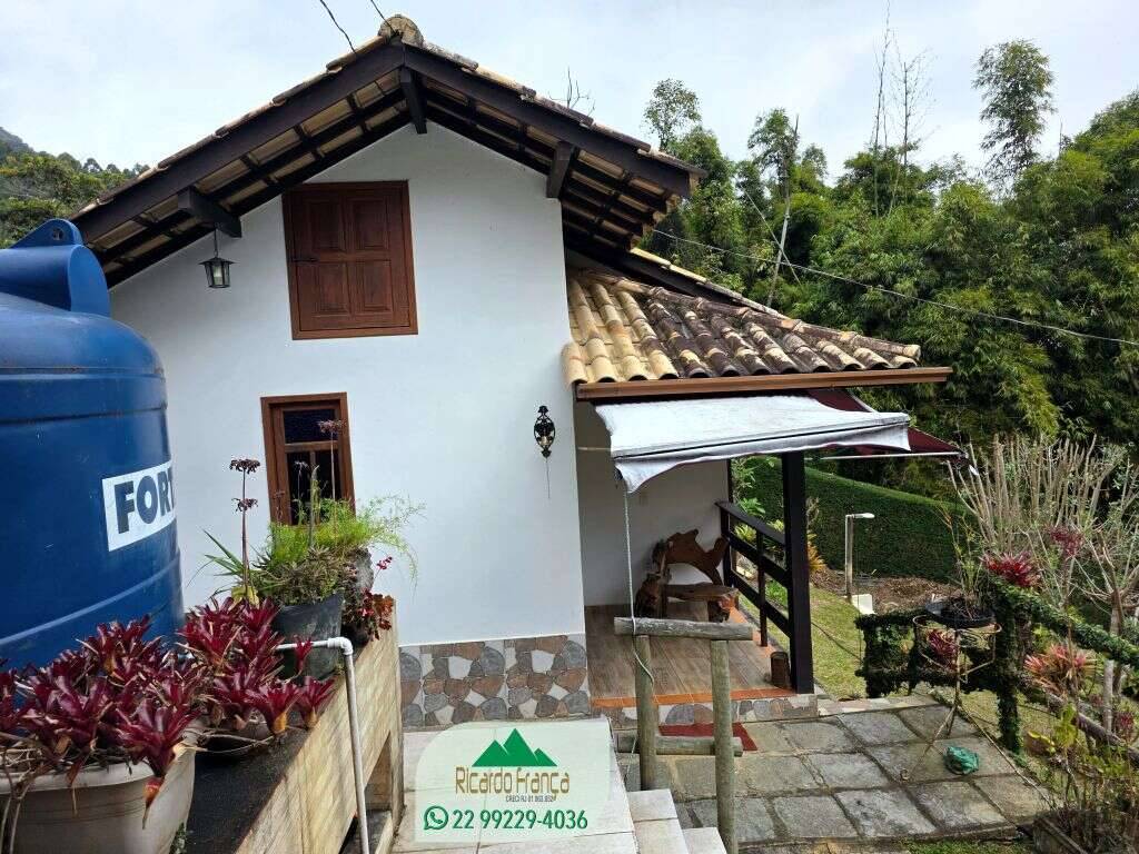 DOIS CHALÉS EM LUMIAR – PRÓXIMOS À CACHOEIRA INDIANA JONES - Nova Friburgo RJ - Ricardo França Imóveis